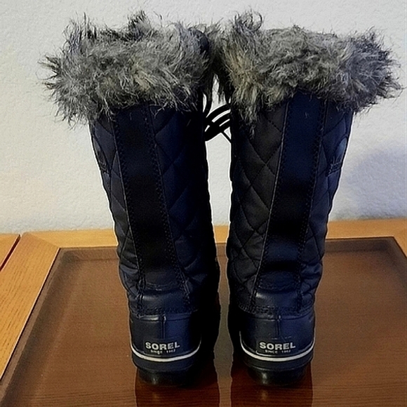 SOREL WOMEN'S SZ 7 WATERPROOF WINTER BOOTS - Picture 2 of 3